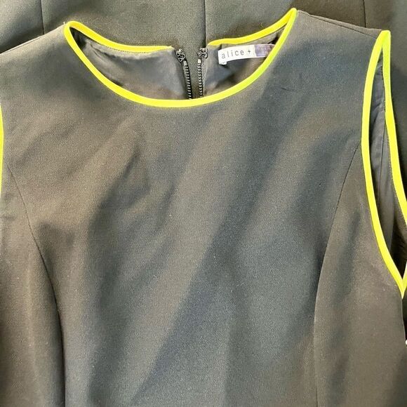 Alice + Olivia Colin Black Crewneck Sleeveless Dress w/ Neon Yellow Trim  8 NWT - Picture 7 of 8